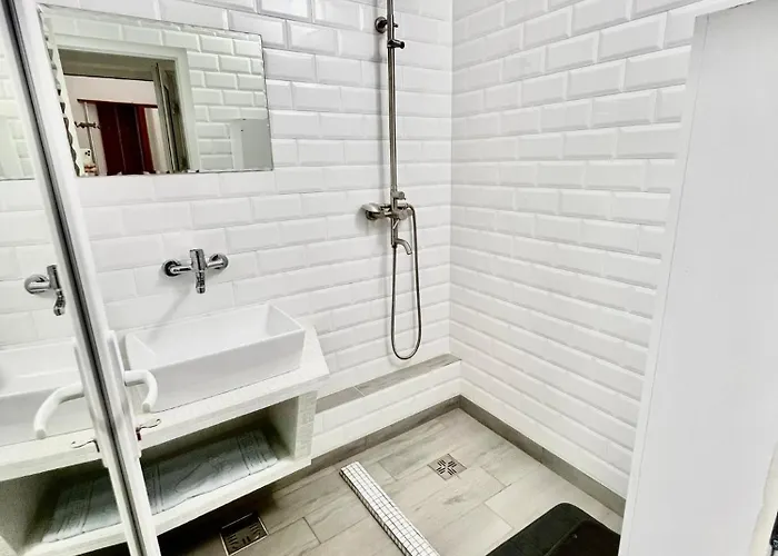 Casa Amaradia - Free Private Parking - Budget & Pet Friendly Apartamento *